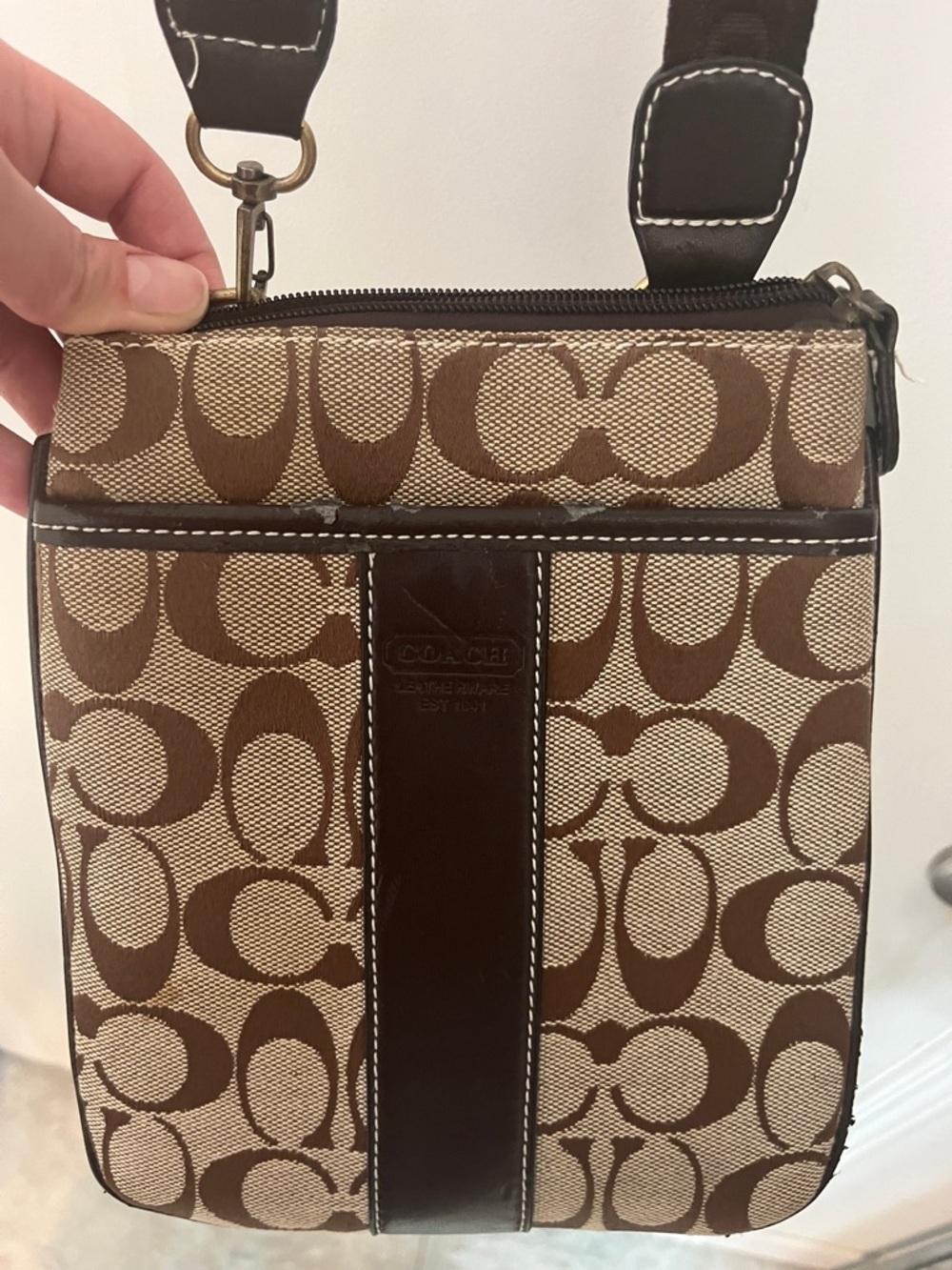 Coach Small Signature Crossbody in Tan and Black - Picture 4 of 11